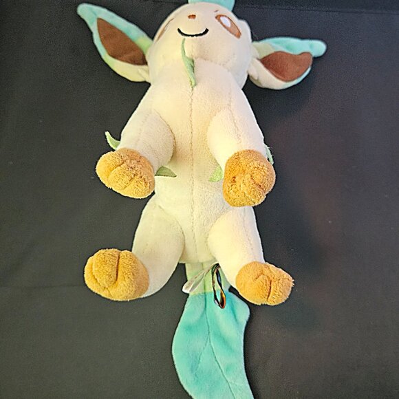 Leafeon Eevee Evolution Pokémon Plush ~ 8 Inches - Picture 7 of 7
